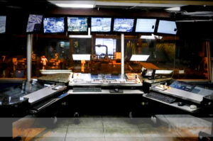 MAIN CONTROL DESK